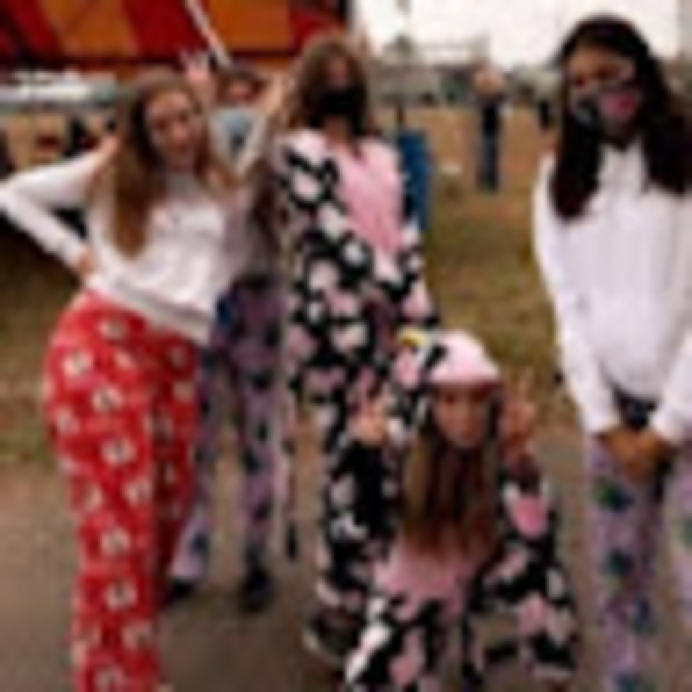 Meet your Posher, Ella